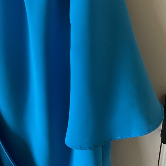 Blue Alfani Top! - Picture 6 of 11